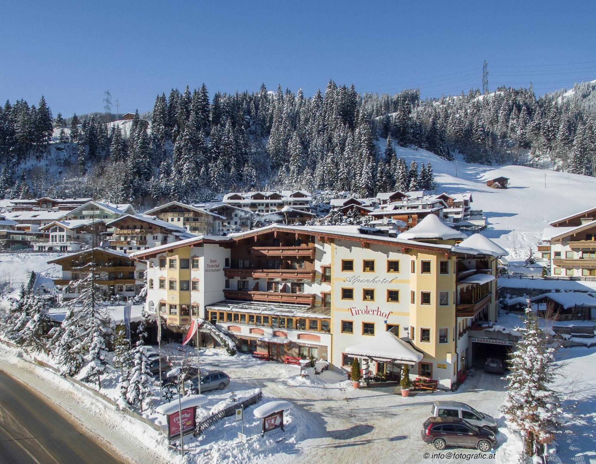 Alpenhotel Tirolerhof Герлос Екстер'єр фото