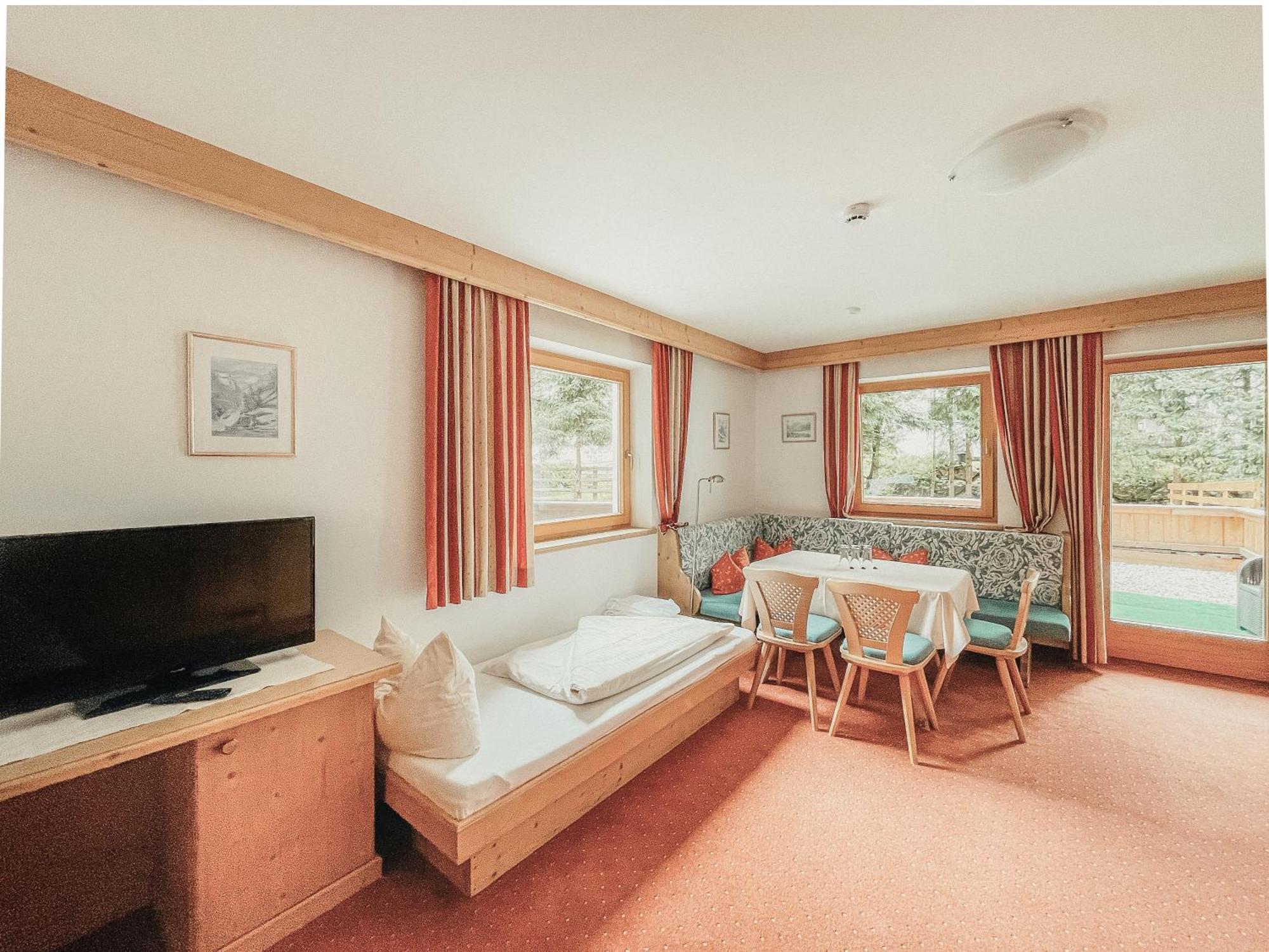 Alpenhotel Tirolerhof Герлос Номер фото